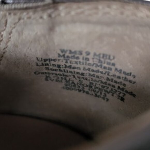 Simply Vera Womenβs Heels Dress Shoes Metallic Pewter - Size 9 - Picture 10 of 12